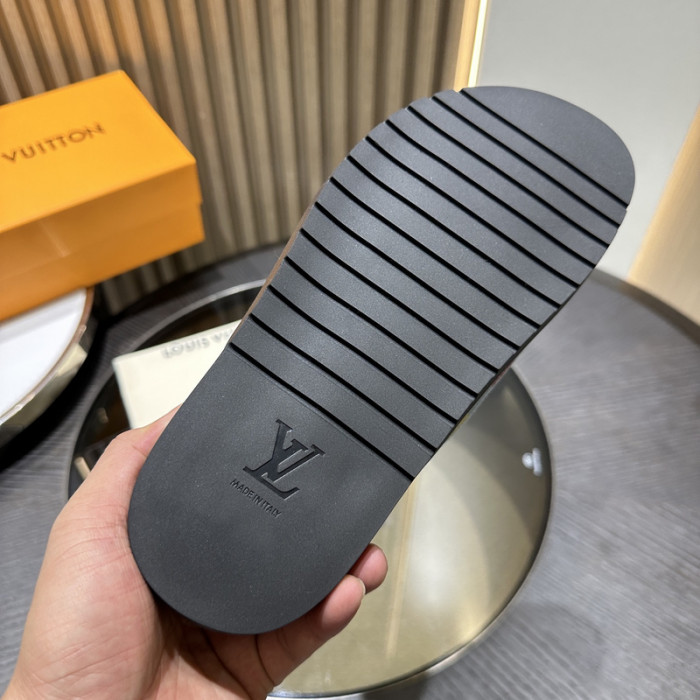 LVT SLIDE COPSHOE LVS-121