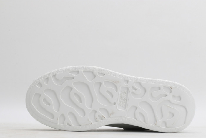 ale*d*r M*Q*en sole sneakers kickze-50