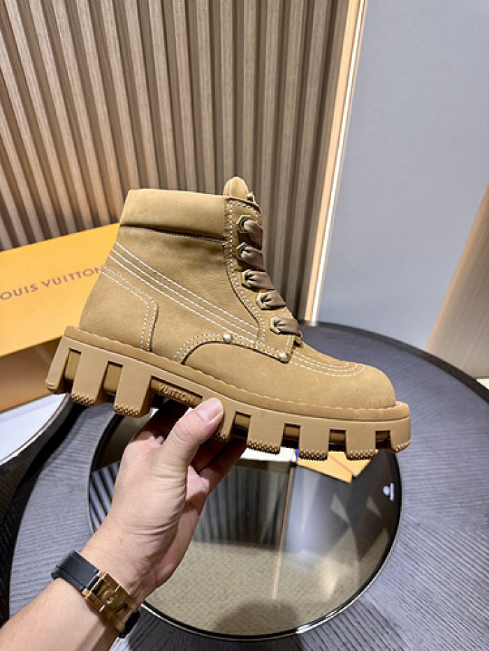 LVT BOOT COPSHOE L&V-383