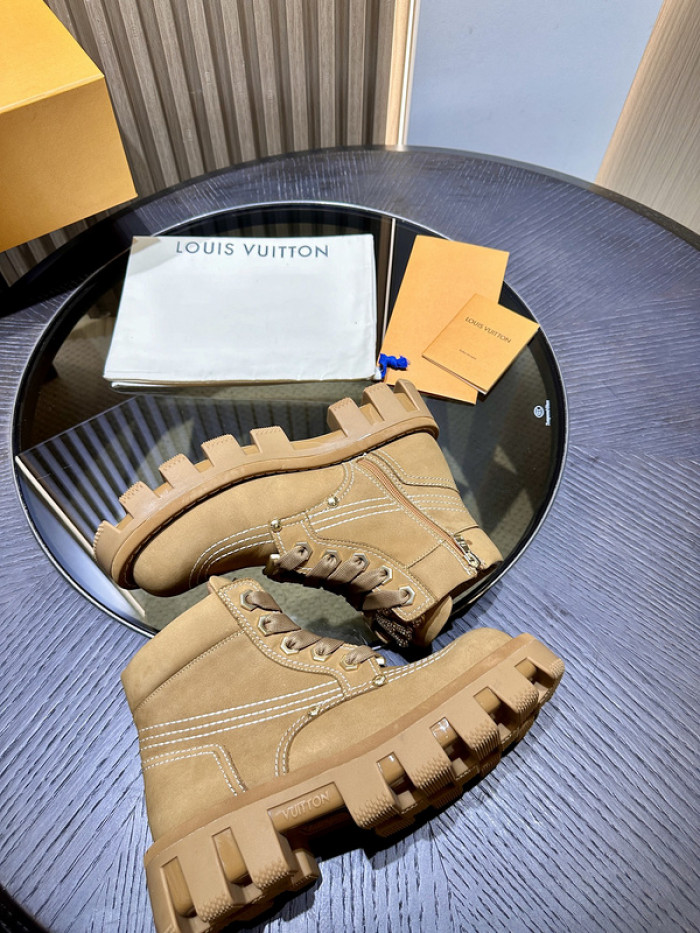 LVT BOOT COPSHOE L&V-383