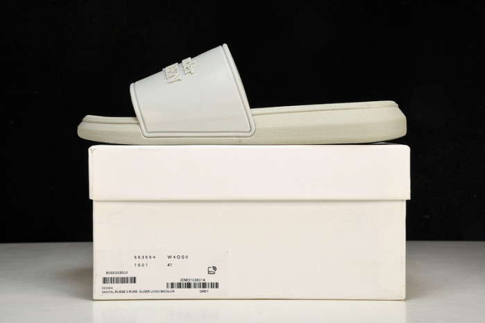 M*Q*en slide cophsoe mqs-03