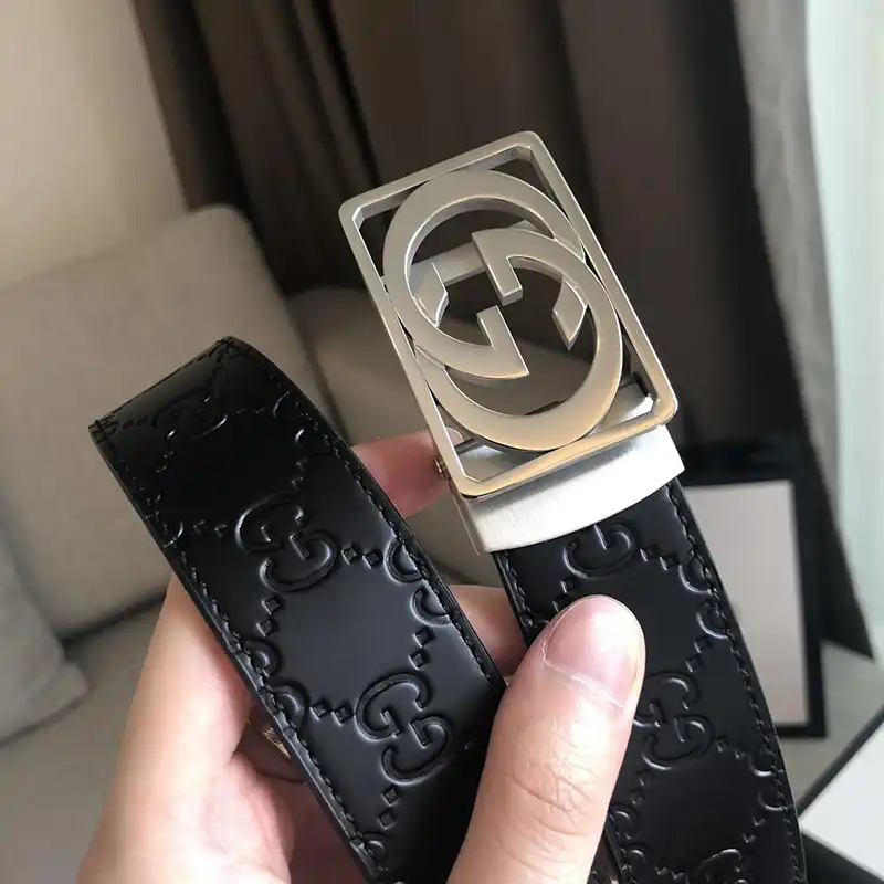 G*u*i s belte 1905bl0196