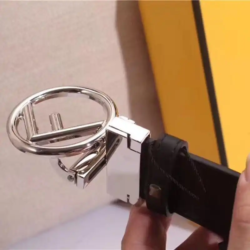 Fendi s Belte 1905BL0323