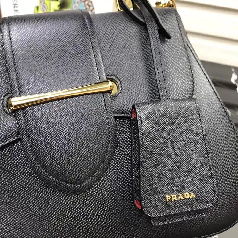 Pra*a bags 1907bp0039
