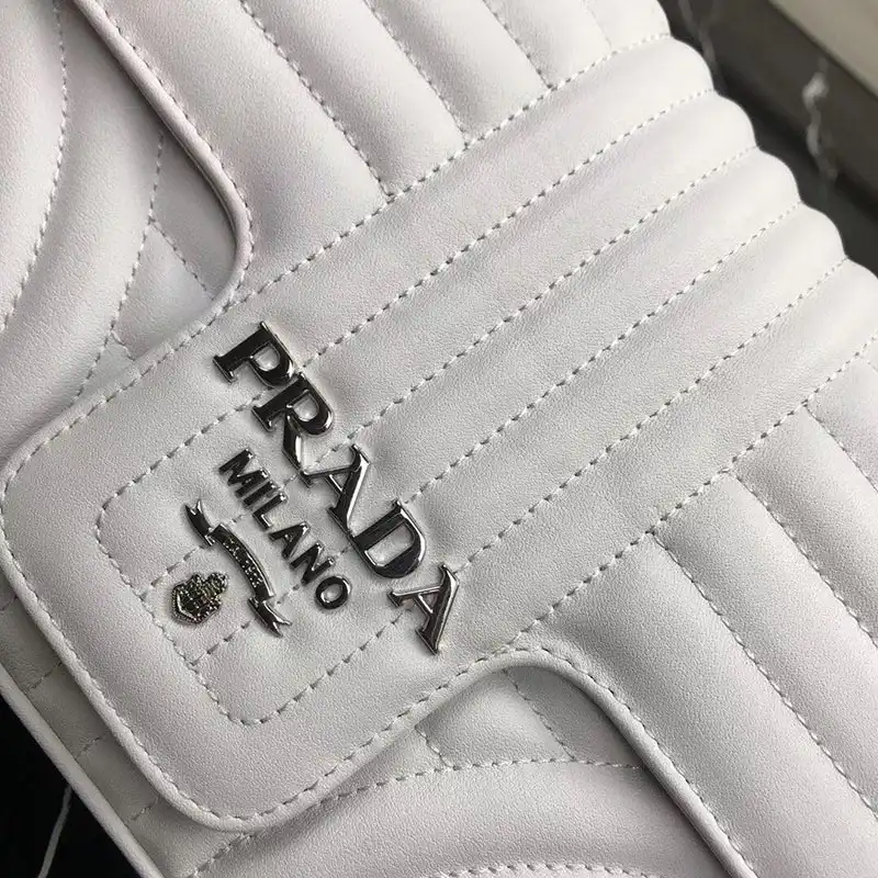 Pra*a bags 1907bp0074