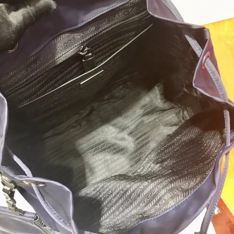 Pra*a bags 1910bb0003