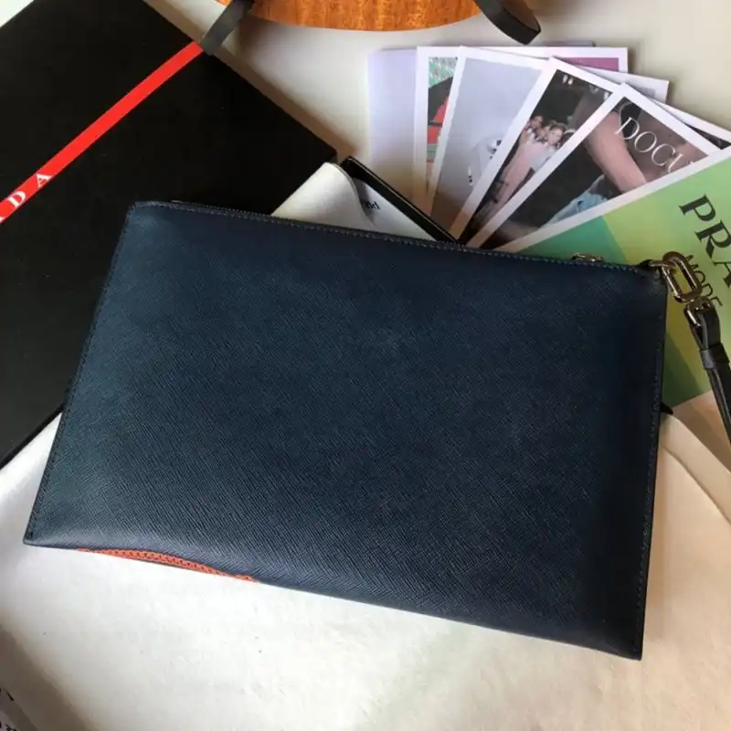 Pra*a bags 1910bb0047