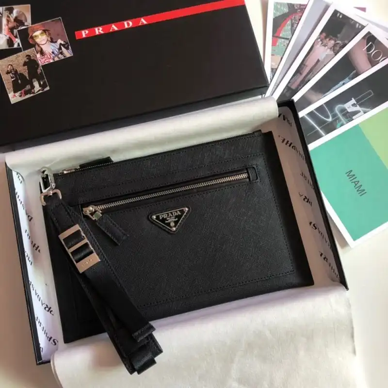 Pra*a bags 1910bb0049