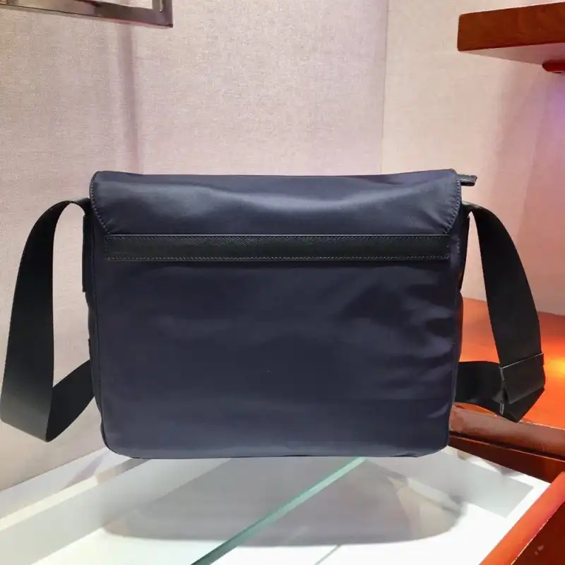 Pra*a bags 1910bb0057