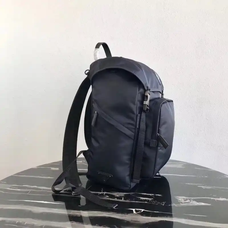 Pra*a bags 1910bb0064