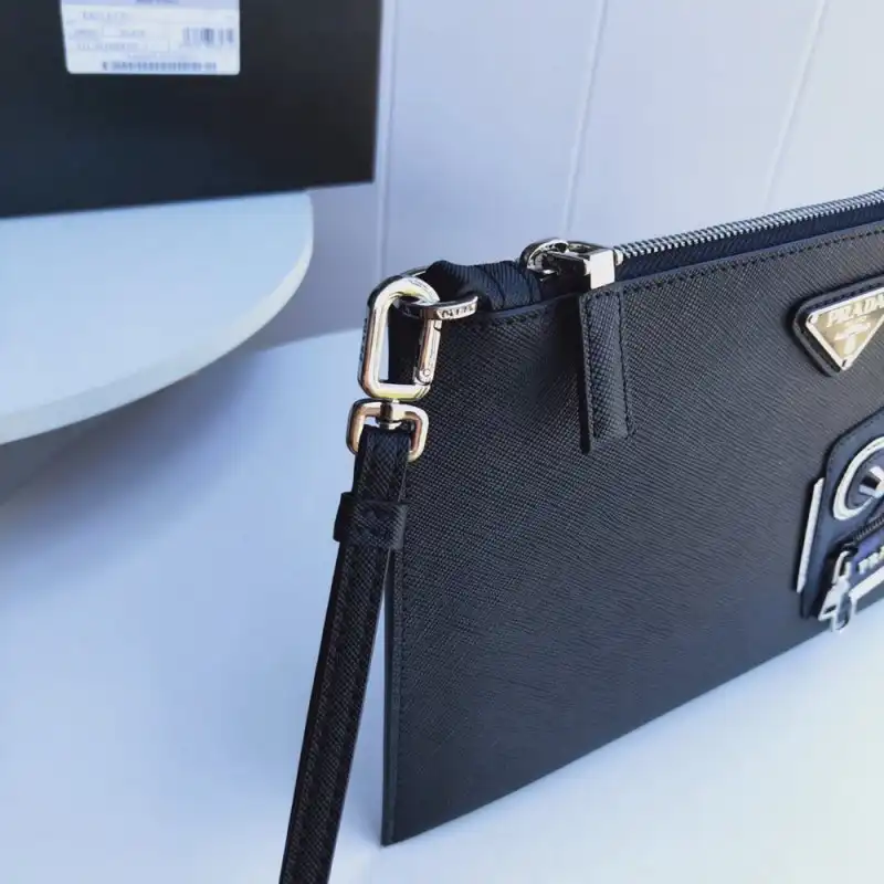 Pra*a bags 1910bb0071