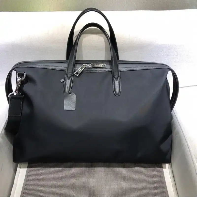 F**di bags 1917m0047