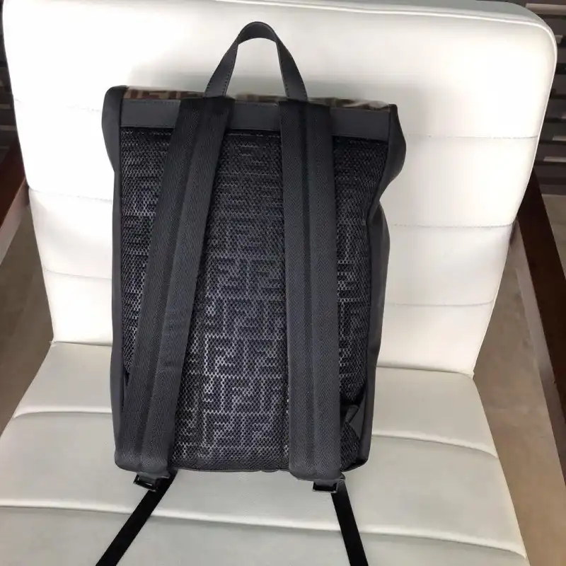 F**di bags 1917m0053