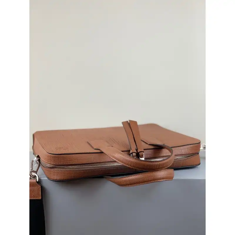 L0ew* bags 19loe0117