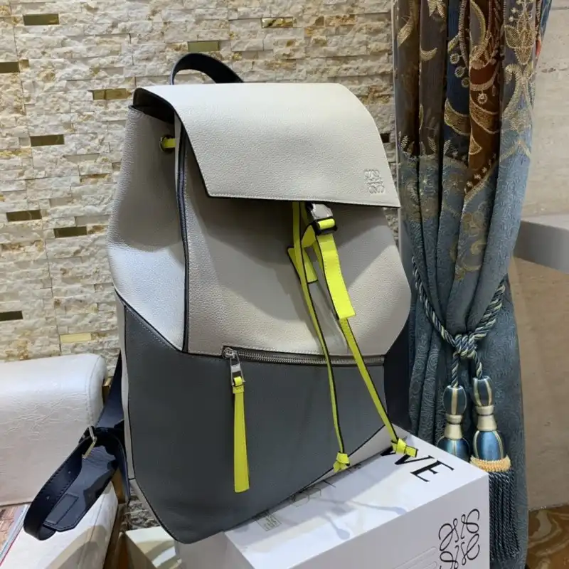 L0ew* s bag 19yan0006