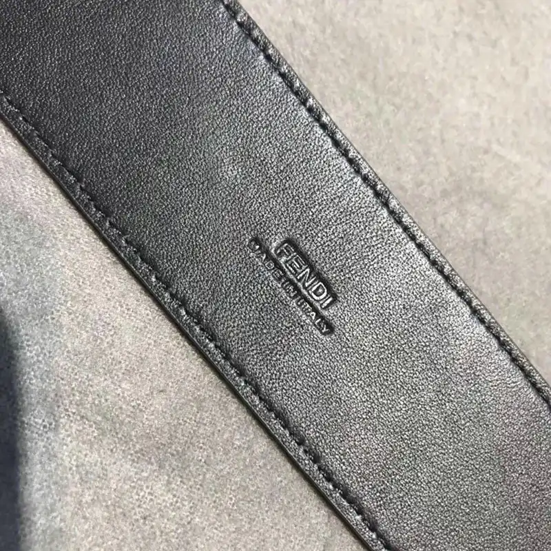 F**di s belte 19xf0113