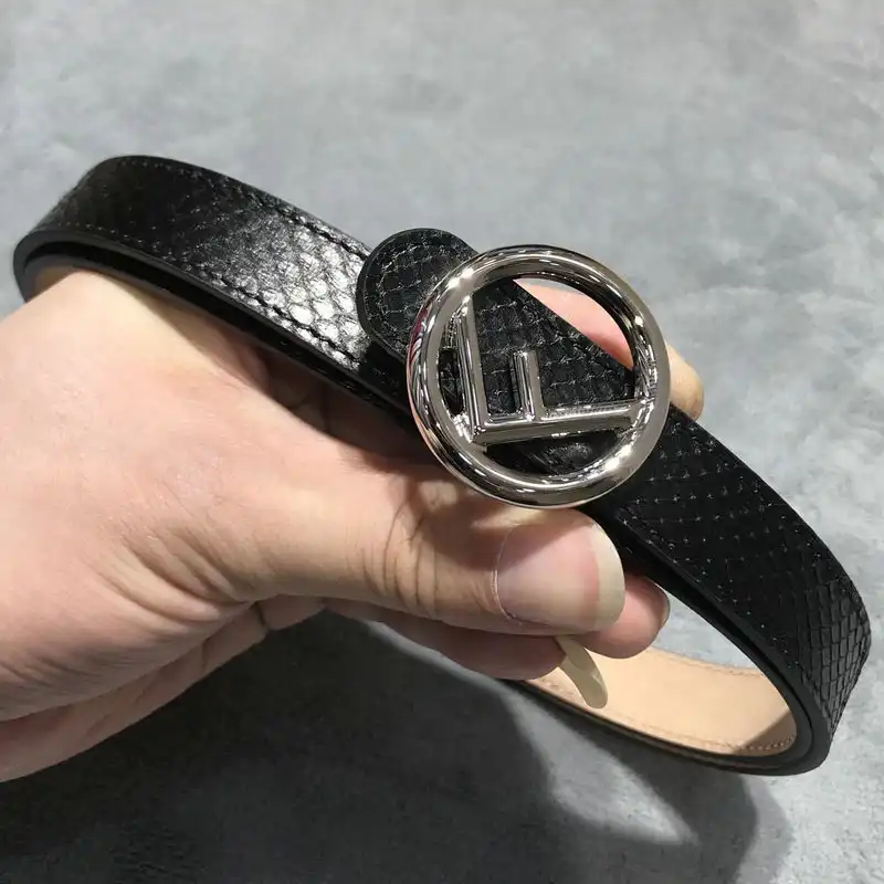 F**di s belt 2007xf0065