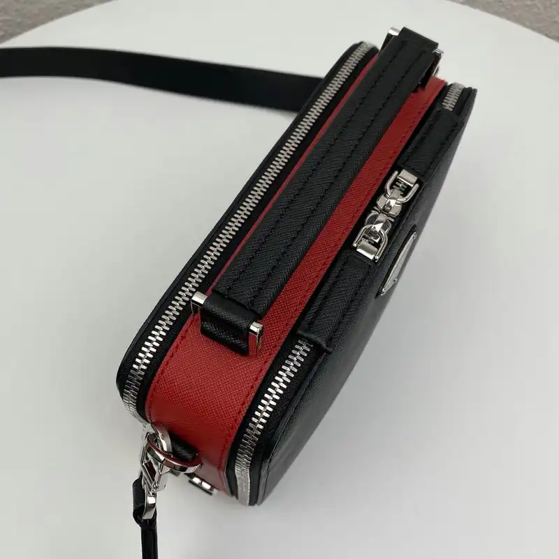 Pra*a bags 206b570122