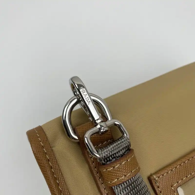 Pra*a bags 206b570132