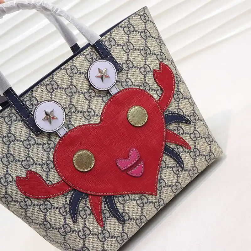 G*u*i bags 208b570137