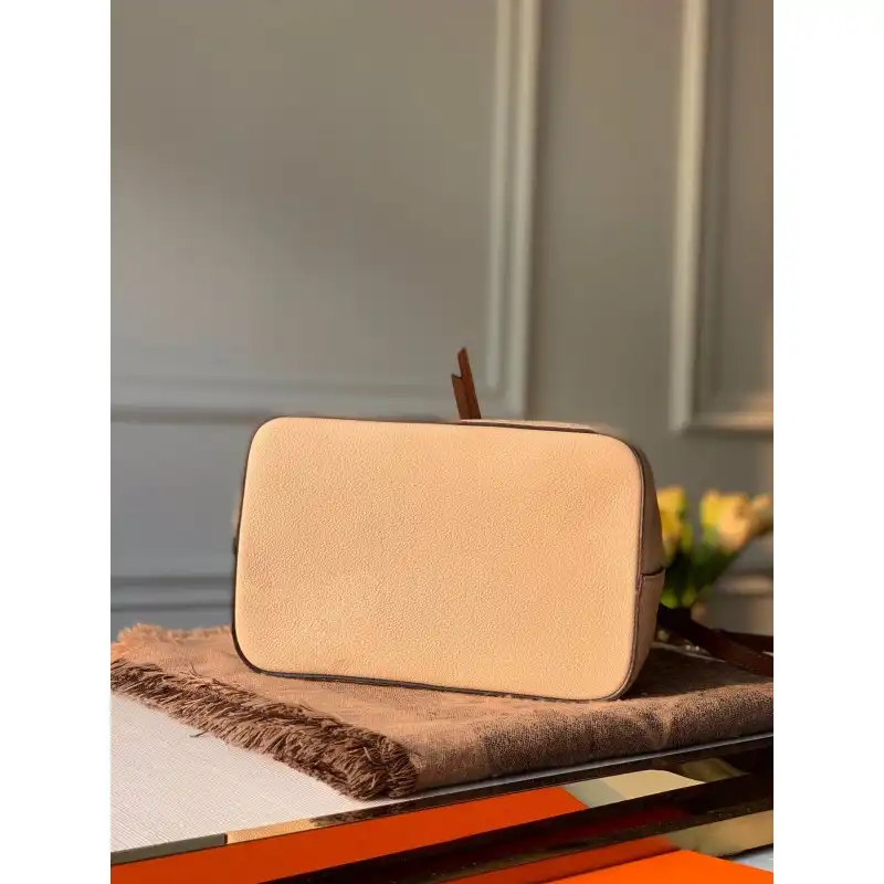 Pra*a bags 20b570059