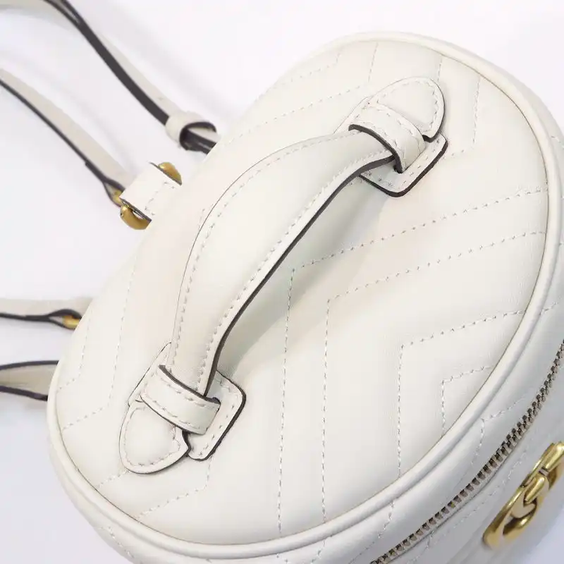 G*u*i bags 20b570244