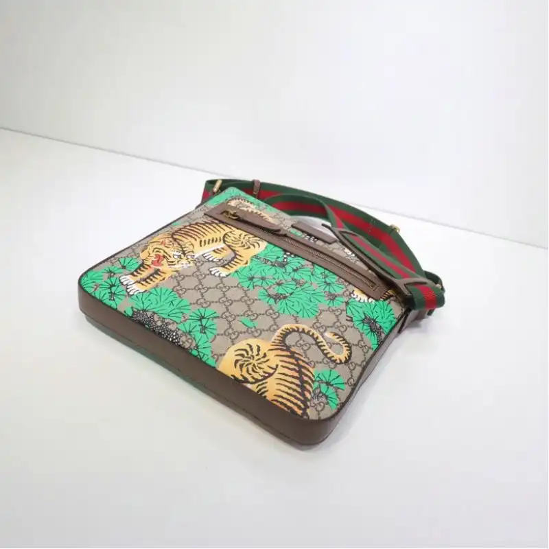 G*u*i bags 20guc0009