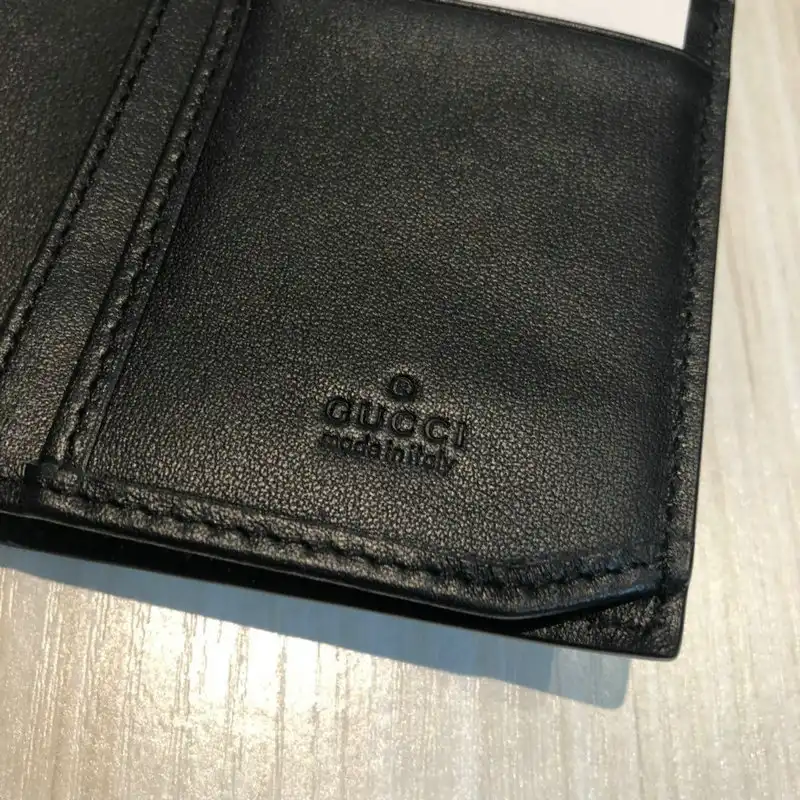 G*u*i bags 20guc0071