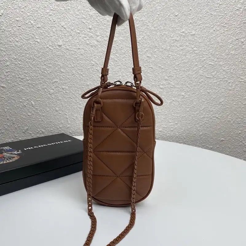 Pra*a bags 204b570052