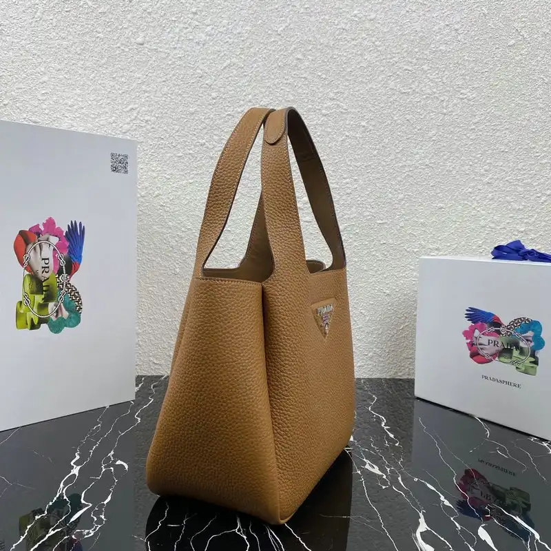 Pra*a bags 205fy0164