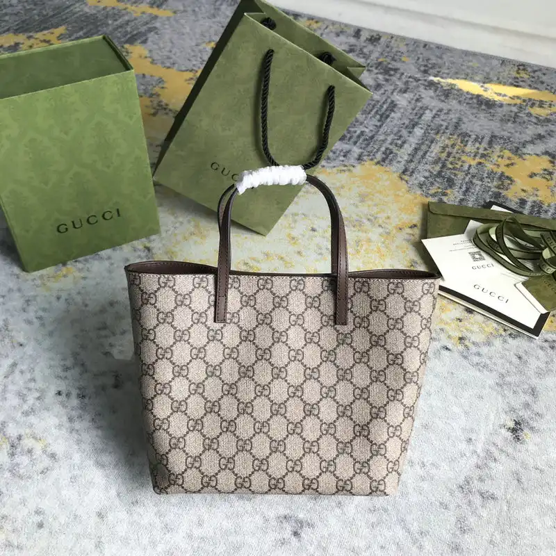 G*u*i bags 2104dj0021