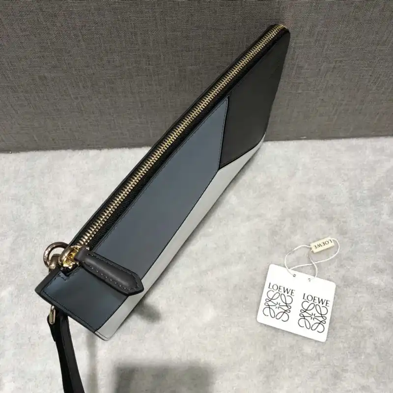 L0ew* bags 2106dj0015