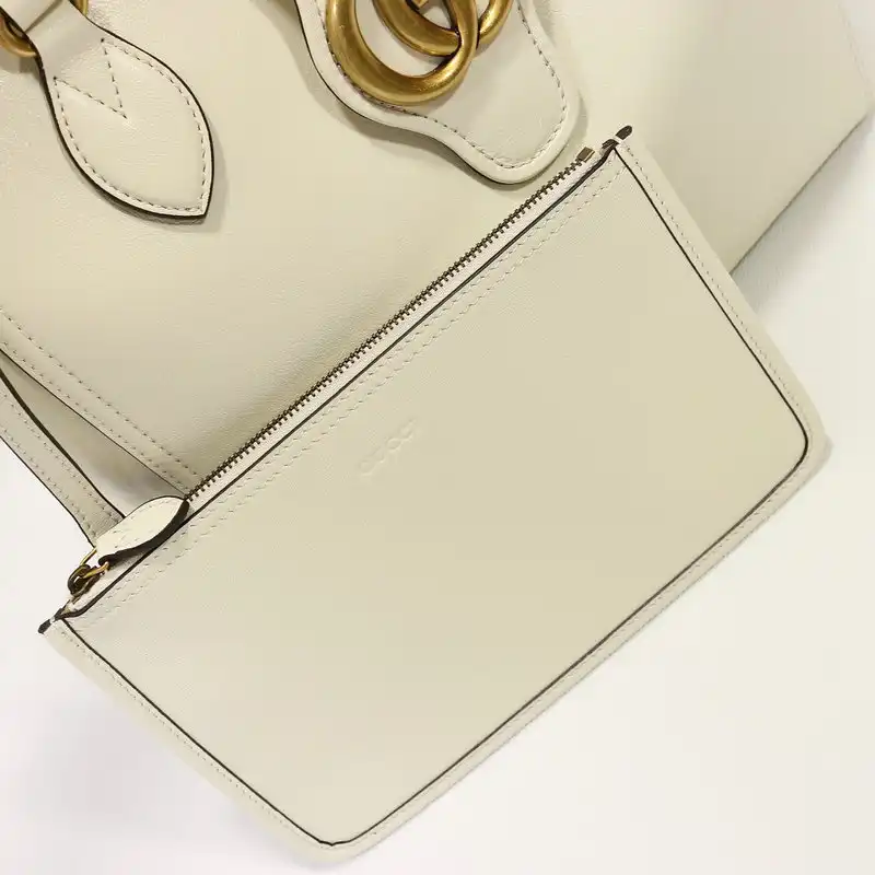 G*u*i bags 2106dj0038