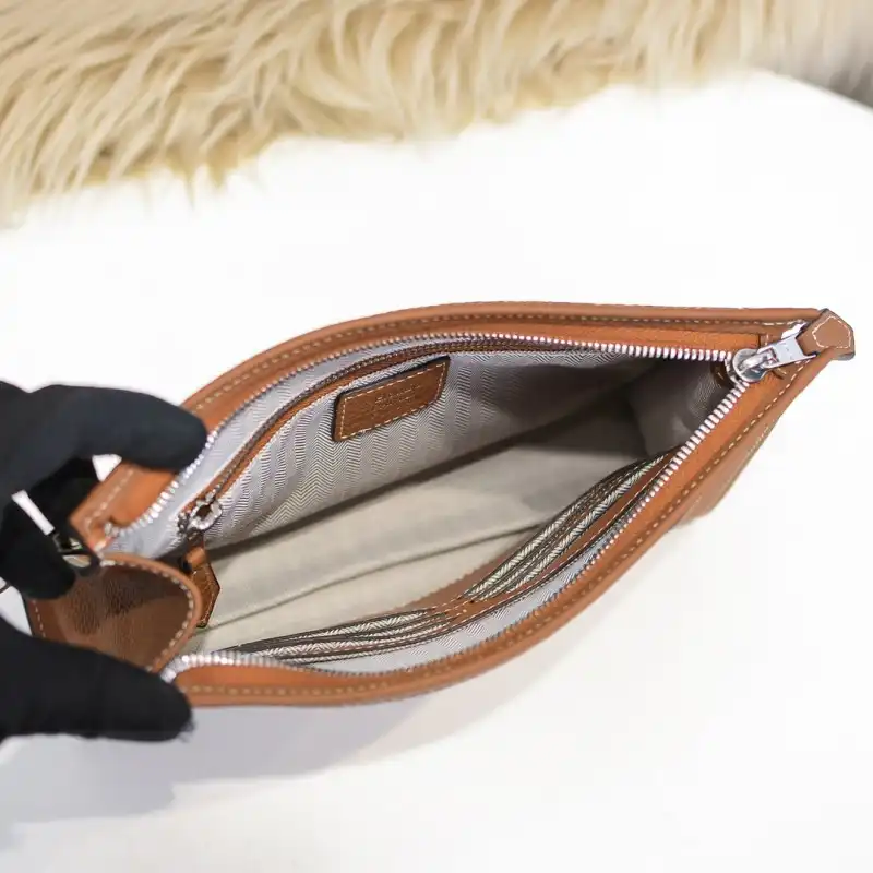 H**me5 bags 2107ya0057