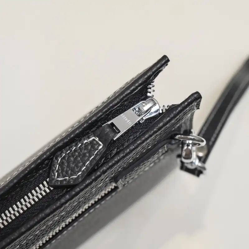 H**me5 bags 2107ya0060