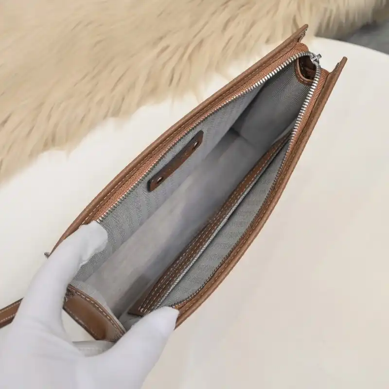 H**me5 bags 2107ya0061