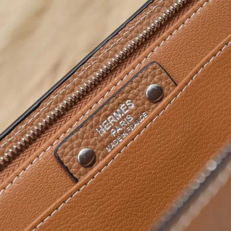 H**me5 bags 2107ya0066