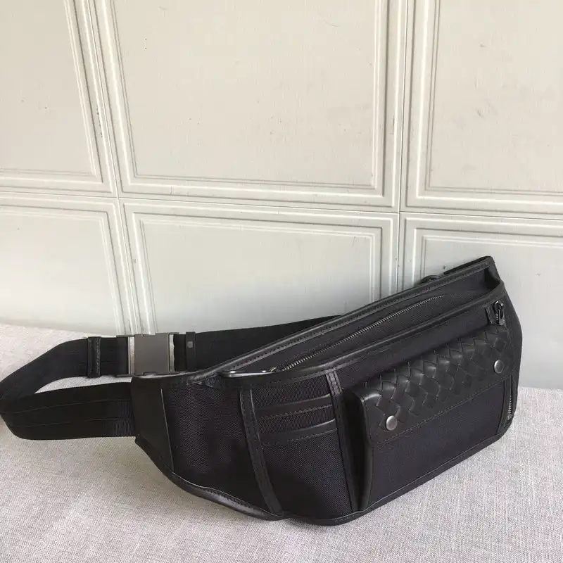 b0tt*ga Ven*ta bag 2108sf0205