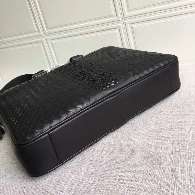 b0tt*ga Ven*ta bag 2108sf0217