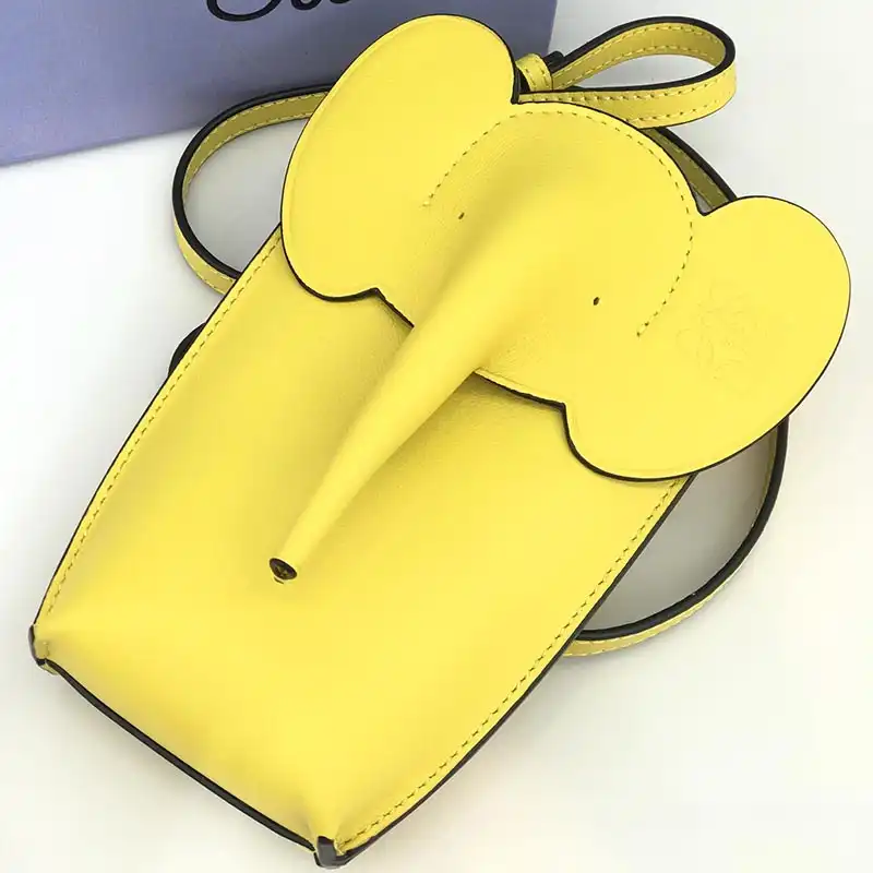 L0ew* s bags 2108ya0012