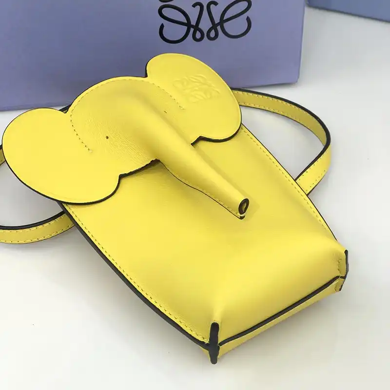 L0ew* s bags 2108ya0012