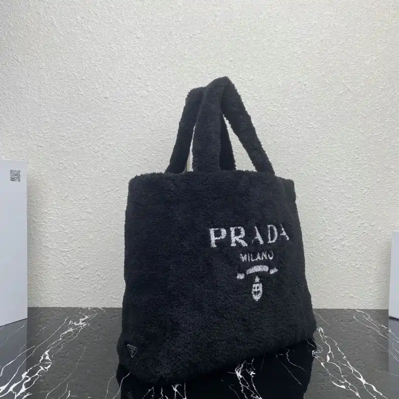 Pra*a bags 2111dj0009