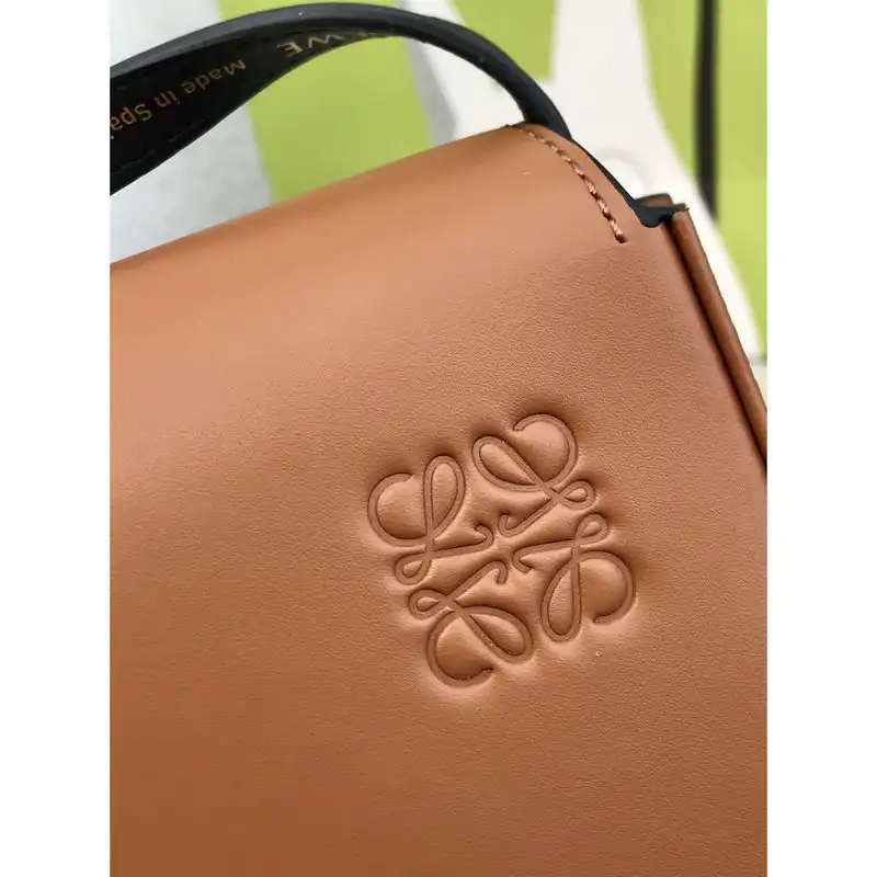 L0ew* bags 2111fy0047