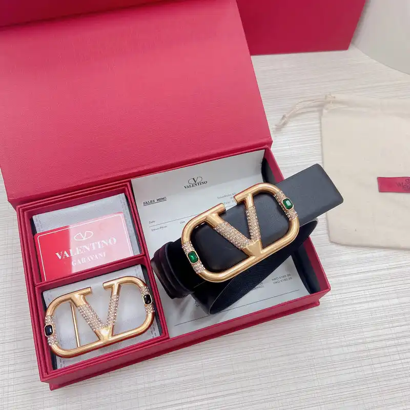 Va1e*ntin0 belts 2111xf0055