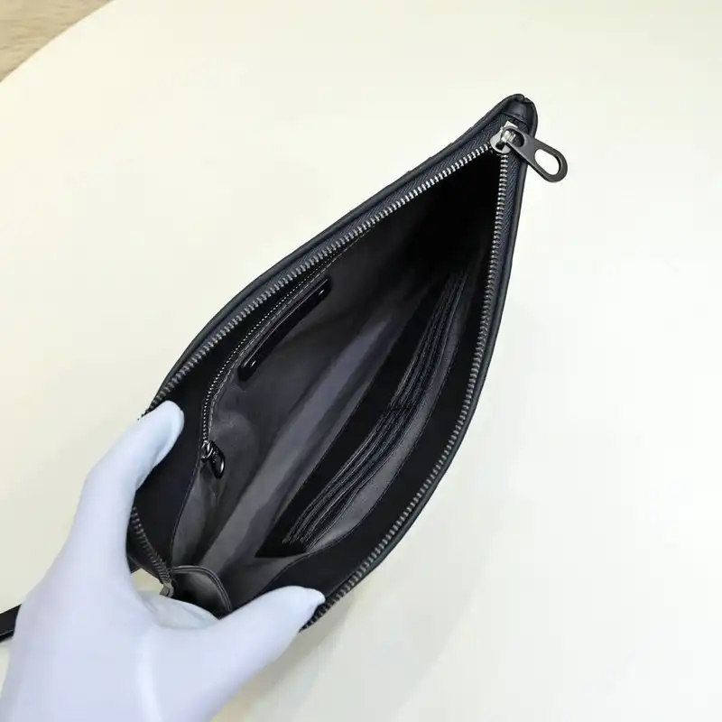 b0tt*ga Ven*ta bags 2111yz0014