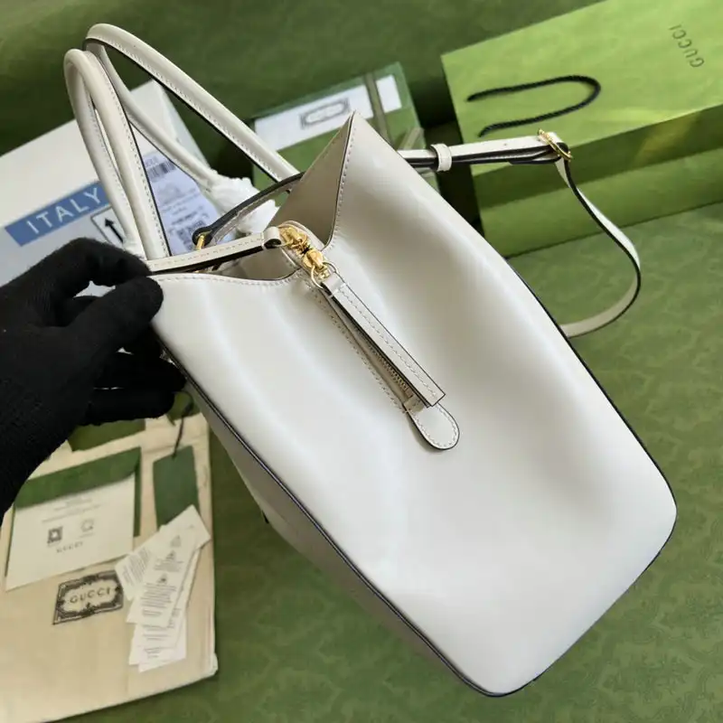 G*u*i bag 2112ya0048