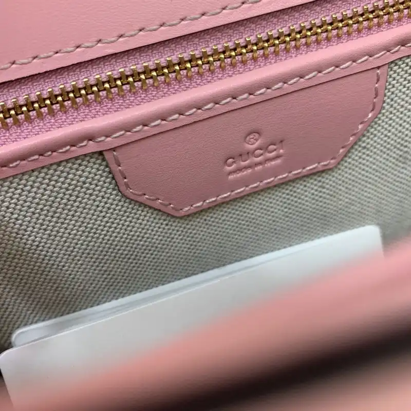 G*u*i bag 2112ya0057