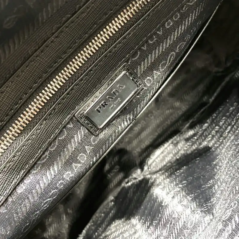 Pra*a bag 2112yz0083