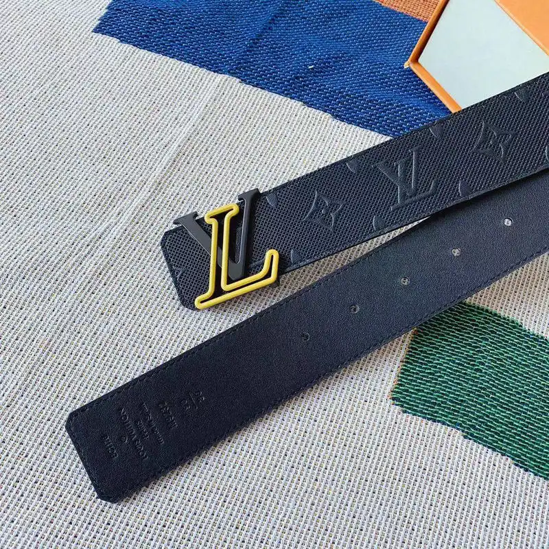 LV Belts 2201XA0076