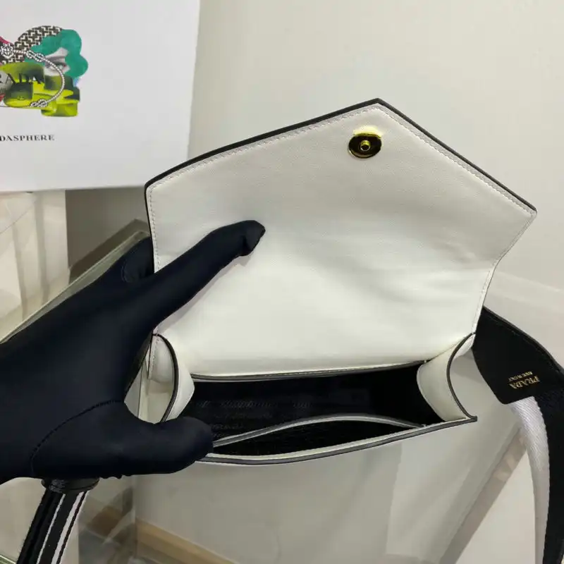 Pra*a bag 2204dj0067